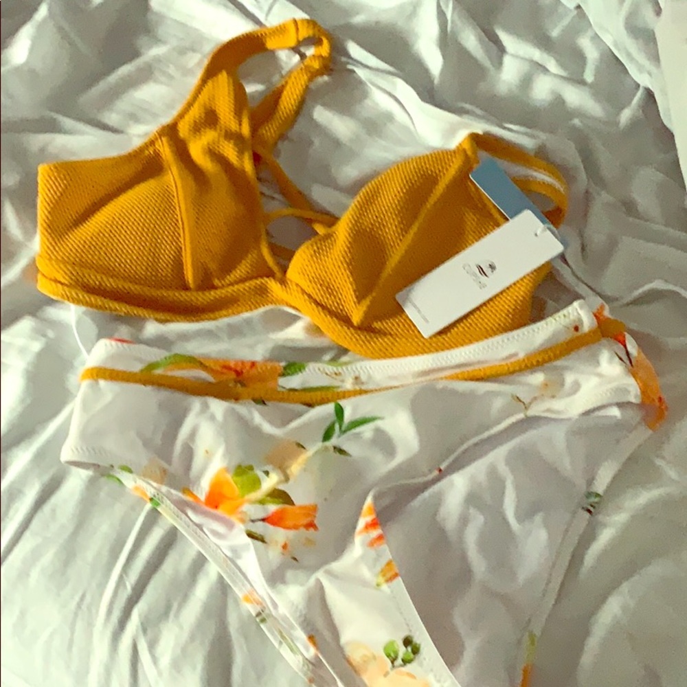 Cupshe 2 piece bathing suit
